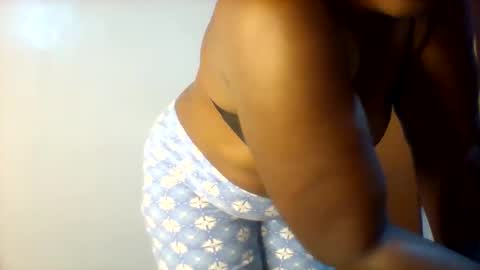 chocobabe002 online show from February 2026 07:45:02 PM