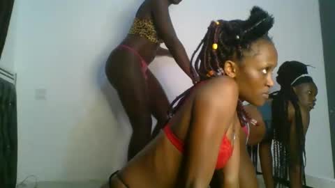 chocobear22 online show from October 2025 01:28:01 AM