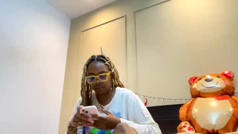 ChocolateCakeQueen online show from February 2025 12:41:01 AM