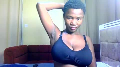 Snapshot of chocolatecaramel1 chatting on May 2026 06:53:01 AM sasha online show from May 2026 06:53:01 AM