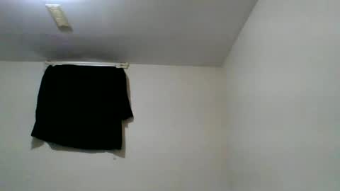 Chocolatinhermoso online show from December 2024 07:04:02 PM