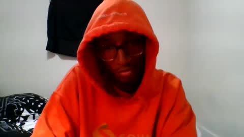 Chocolatinhermoso online show from December 2024 10:11:01 PM
