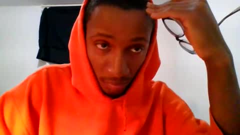 Chocolatinhermoso online show from December 2024 02:33:01 AM