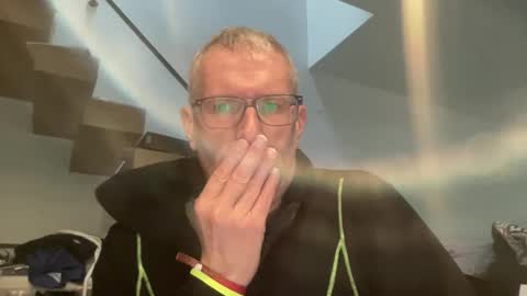 Snapshot of choupipat1 chatting on March 2026 07:35:02 AM choupipat1 online show from March 2026 07:35:02 AM