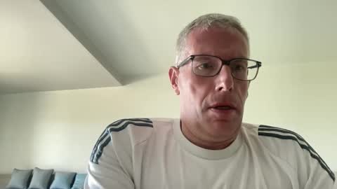 Snapshot of choupipat1 chatting on April 2026 11:59:02 AM choupipat1 online show from April 2026 11:59:02 AM