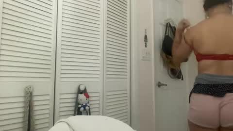 chow online show from April 2026 12:31:01 PM