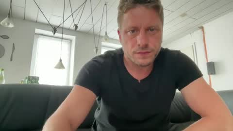 Chris online show from July 2026 10:43:01 AM