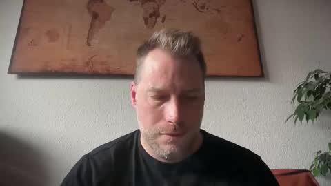 Snapshot of chris2024x chatting on November 2025 09:13:02 AM Christian online show from November 2025 09:13:02 AM