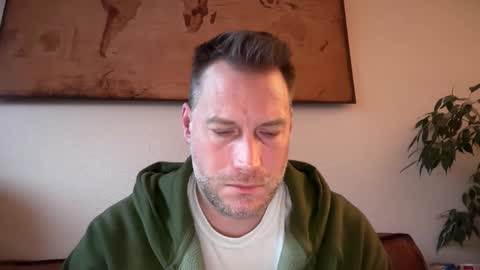 Snapshot of chris2024x chatting on December 2025 07:26:01 AM Christian online show from December 2025 07:26:01 AM