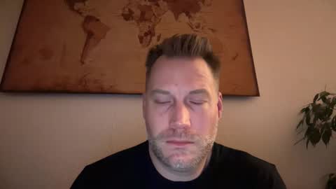 Snapshot of chris2024x chatting on December 2025 06:53:02 AM Christian online show from December 2025 06:53:02 AM