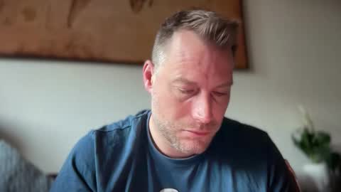 Snapshot of chris2024x chatting on April 2026 05:26:02 AM Christian online show from April 2026 05:26:02 AM