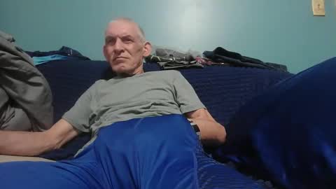 chris526520 online show from February 2026 05:03:01 PM