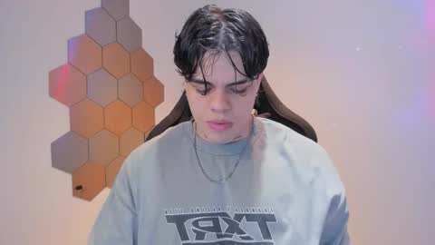 Chris Cooper Independent model online show from December 2025 02:50:02 AM