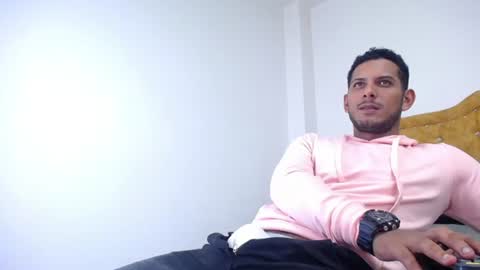 Snapshot of chris_dick2 chatting on June 2026 04:03:01 AM chris_dick2 online show from June 2026 04:03:01 AM