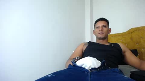 Snapshot of chris_dick2 chatting on June 2026 05:12:01 AM chris_dick2 online show from June 2026 05:12:01 AM