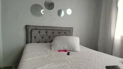 Snapshot of chris_sharon2023 chatting on March 2025 09:15:02 PM Yarixa online show from March 2025 09:15:02 PM