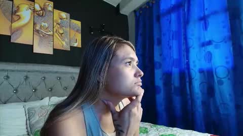 Snapshot of chris_sharon2023 chatting on October 2025 10:12:01 PM Yarixa online show from October 2025 10:12:01 PM