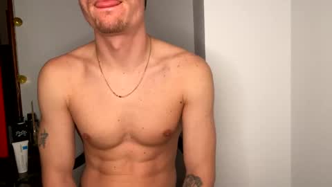 chris_stev47 online show from December 2024 09:05:01 PM