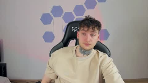 Chris Tyson online show from December 2024 03:11:02 AM