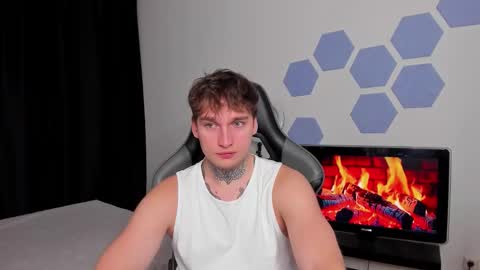 Chris Tyson online show from October 2025 09:13:01 PM