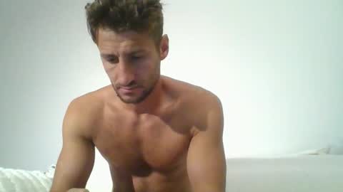 chrisaron online show from October 2025 03:12:02 AM