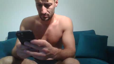 chrisaron online show from November 2025 05:21:02 AM