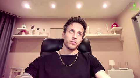 Chris online show from December 2024 01:13:02 AM