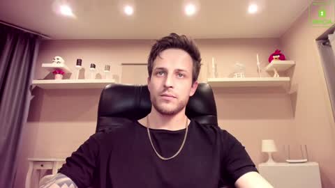 Chris online show from December 2024 04:18:02 AM