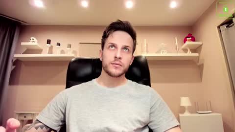 Chris online show from February 2025 05:24:02 AM