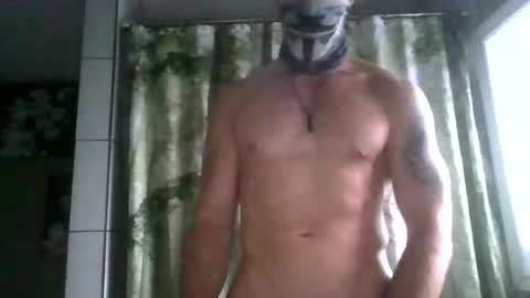 Snapshot of chrisfroom chatting on November 2025 07:32:02 PM chrisfroom online show from November 2025 07:32:02 PM