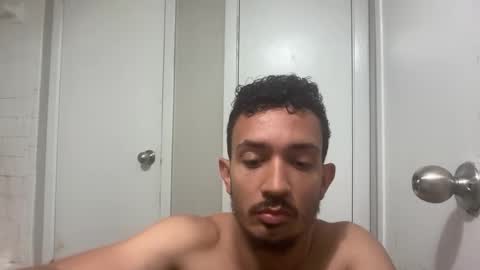 chrislover2125 online show from April 2026 06:10:01 PM