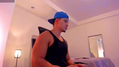 chrismorgan24 online show from February 2026 04:00:01 PM