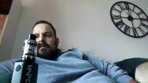 chris  ole online show from November 2025 09:02:02 AM