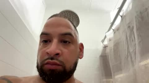 chrisr4203 online show from December 2025 04:21:01 AM