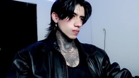 CHRIS  INDEPENT MODEL online show from February 2025 11:17:02 AM