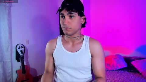 Christian Wang online show from November 2025 12:10:01 AM