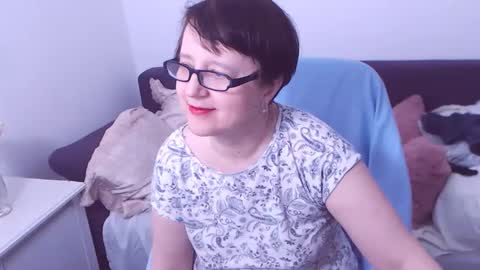 Christa online show from January 2025 03:04:02 AM