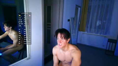 Snapshot of christianlevine_ chatting on April 2026 03:09:02 AM UPVOTE ME ------ ILL DO SOMETHING FOR FREE online show from April 2026 03:09:02 AM