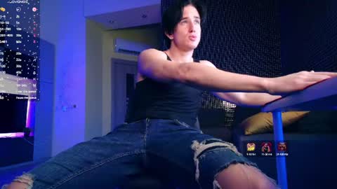 Snapshot of christianlevine_ chatting on June 2026 09:28:02 PM UPVOTE ME ------ ILL DO SOMETHING FOR FREE online show from June 2026 09:28:02 PM