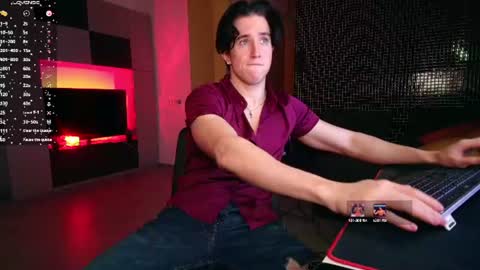 Snapshot of christianlevine_ chatting on June 2026 04:13:01 AM UPVOTE ME ------ ILL DO SOMETHING FOR FREE online show from June 2026 04:13:01 AM
