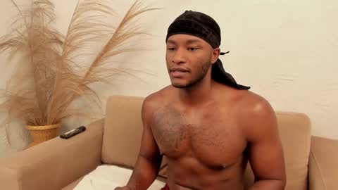 Snapshot of christianlewis_ chatting on March 2025 02:32:01 PM Christian Lewis online show from March 2025 02:32:01 PM