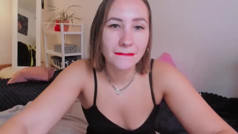 christina rosse online show from October 2025 08:48:01 AM