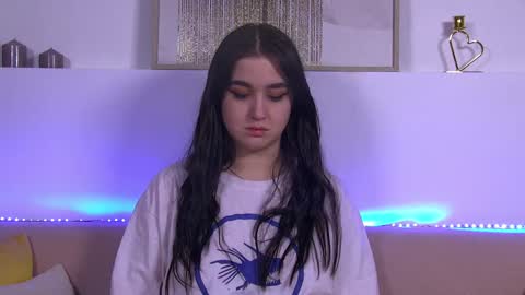 Christina online show from January 2025 04:34:01 AM