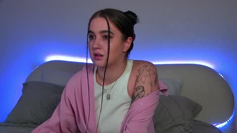 Christina online show from February 2025 12:53:02 AM