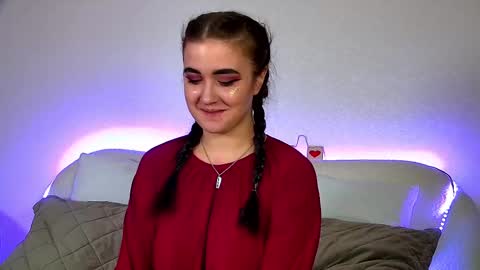 Christina online show from February 2025 06:37:02 PM