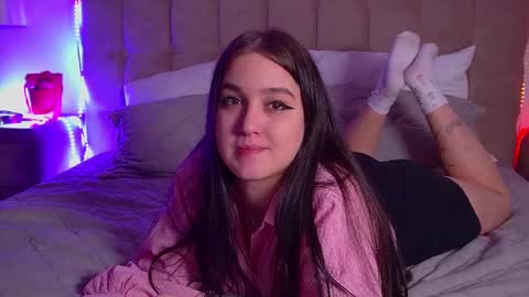 Christina online show from March 2025 09:37:02 PM