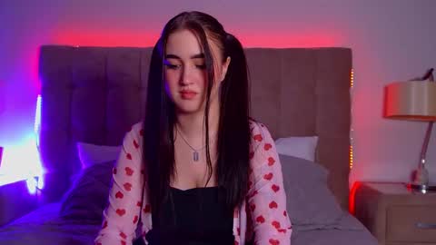 Christina online show from March 2025 09:29:02 PM