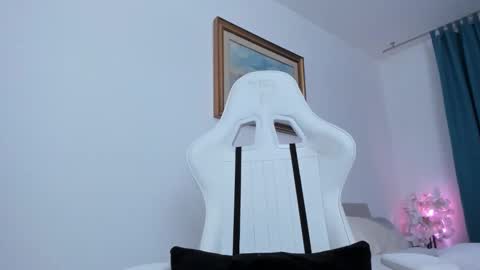 Hi im Christine online show from December 2024 08:36:02 AM