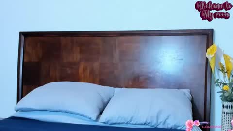 Christine -  online show from February 2025 01:51:02 PM