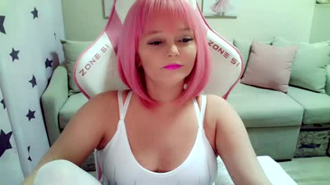 Christi online show from February 2025 07:24:02 AM